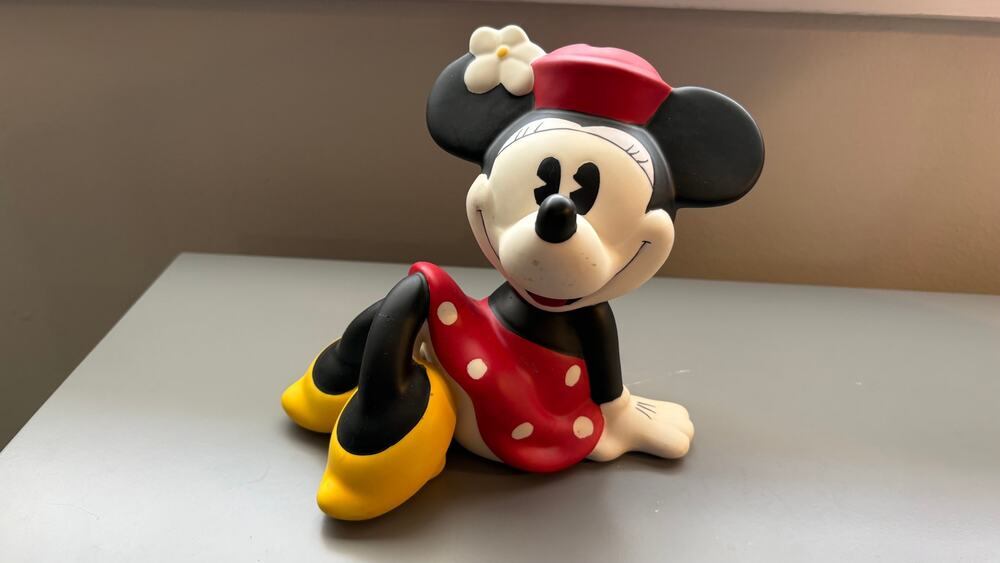 Disney Minnie Mouse Ceramic Coin Bank by Enesco